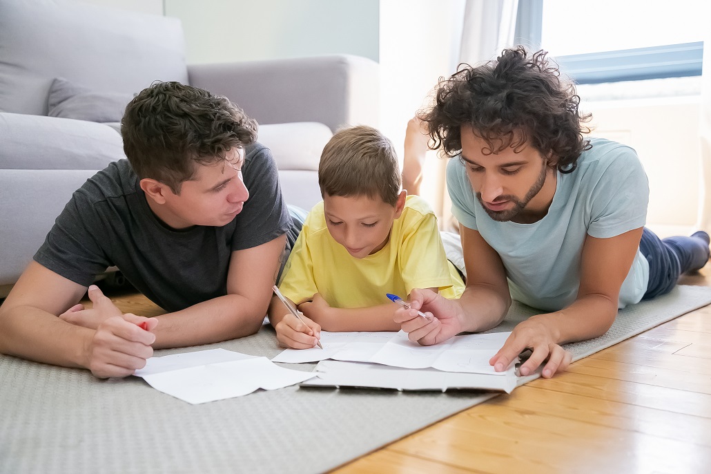 Parents and son making a plan to save for college